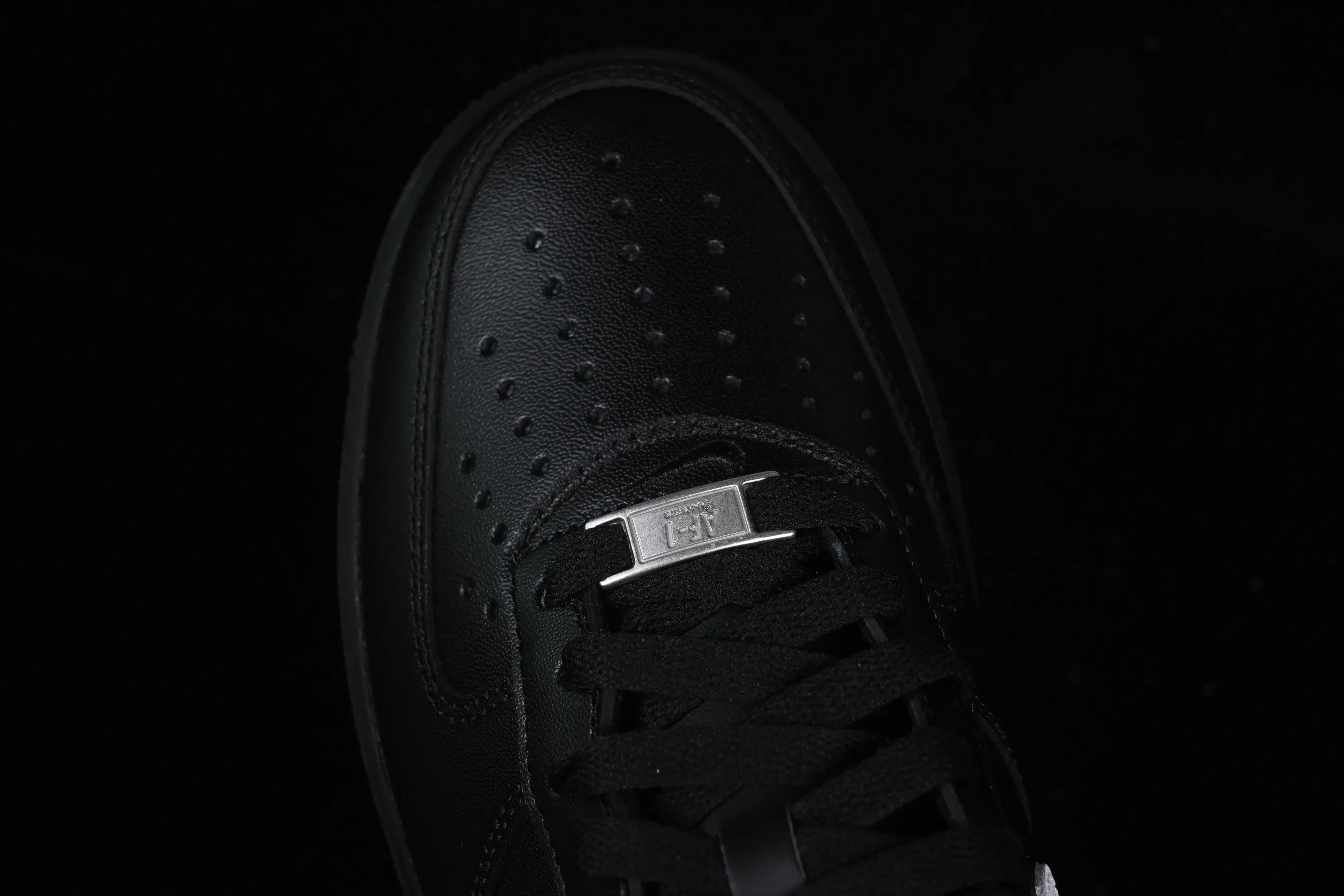 All categories Nk Air Force 1 Air Force series Nk Air Force 1 Low Air Force low-top Supreme x Nike Air Force 1'07 Low joint model Air Force 1 low-top casual sneakers CU9225-002
